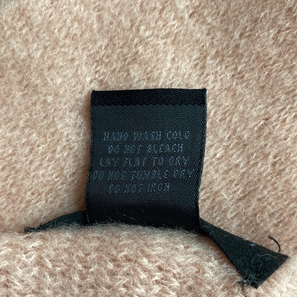 Steve Madden Blanket Scarf /Wrap Peach Muffler Scarf With Fringe Thick Soft Warm - Picture 10 of 11